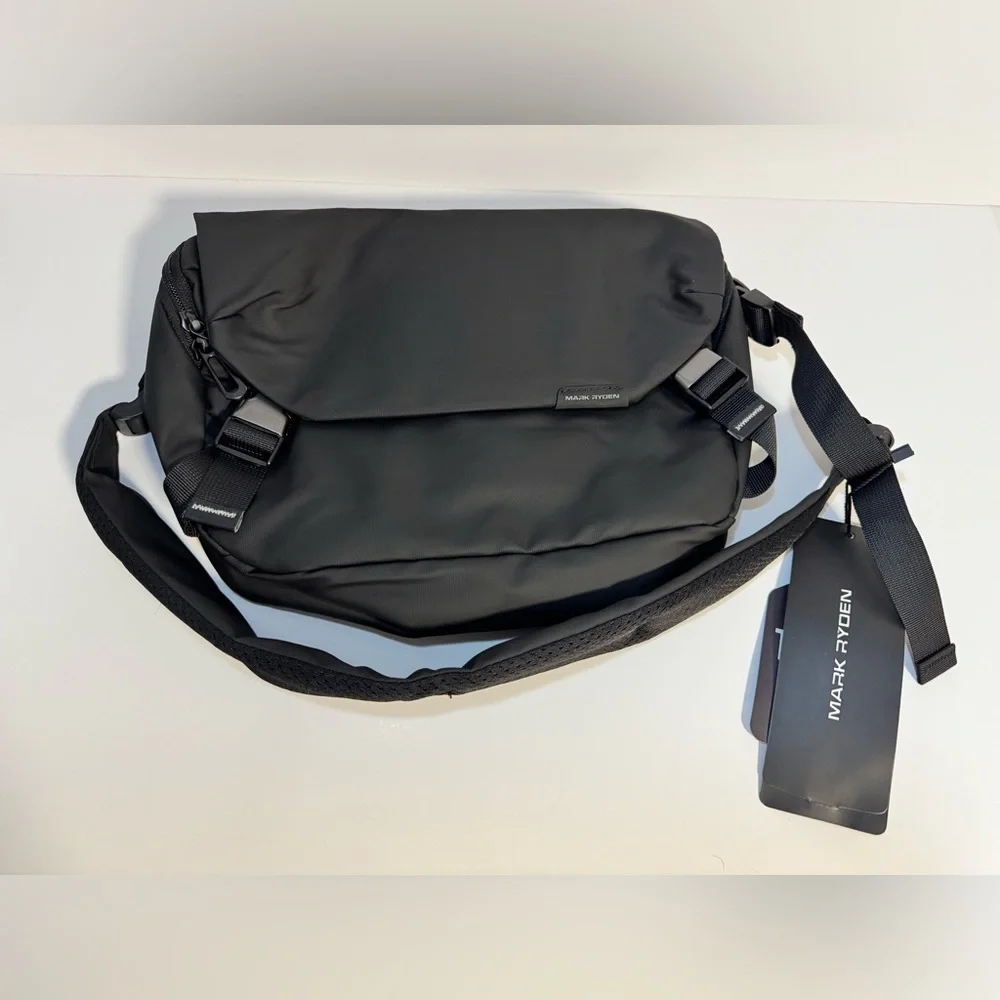 Mark Ryden Harvey Leather Waterproof Multifunctional Messenger Bag Black Mens